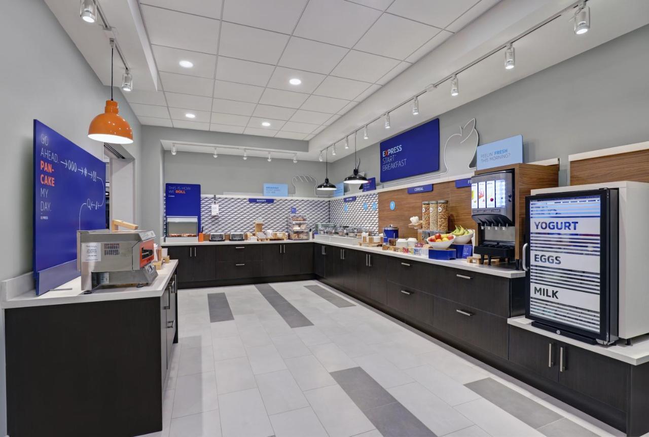 Holiday Inn Express & Suites - Port Elgin Luaran gambar